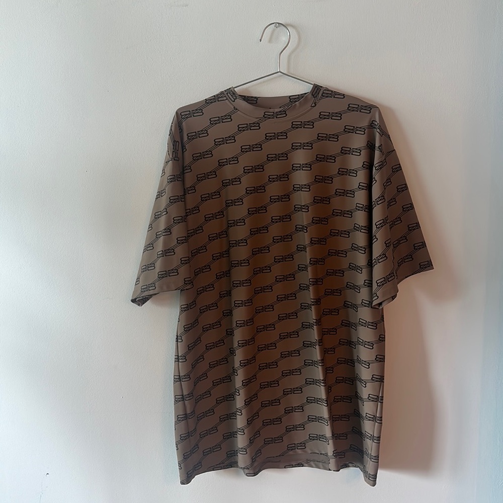 Balenciaga Oversized Dry Fit tee